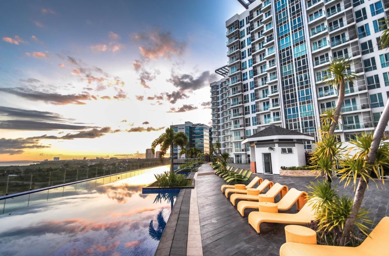 C Suites At Mactan Newtown Lapu-Lapu City Exterior photo
